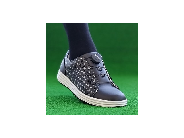 여성골프신발 올해 화제의 아이템